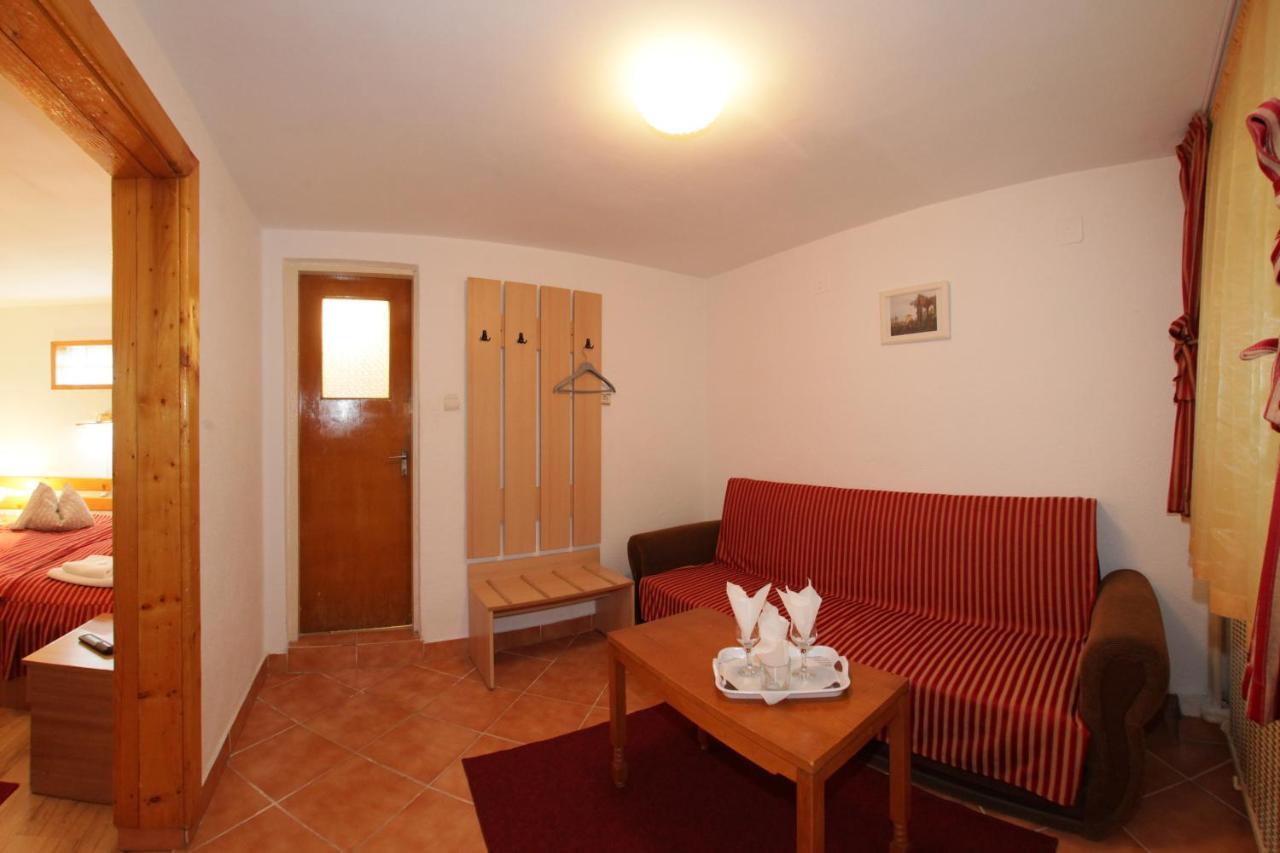 Cazare Casa Cristina Buşteni Exterior foto